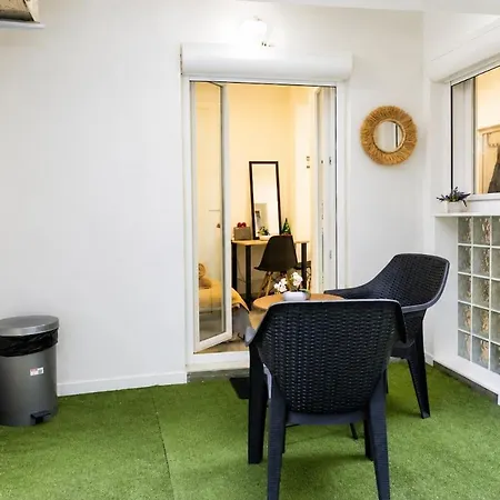 Budget Young Centre Garden Apartamento *
